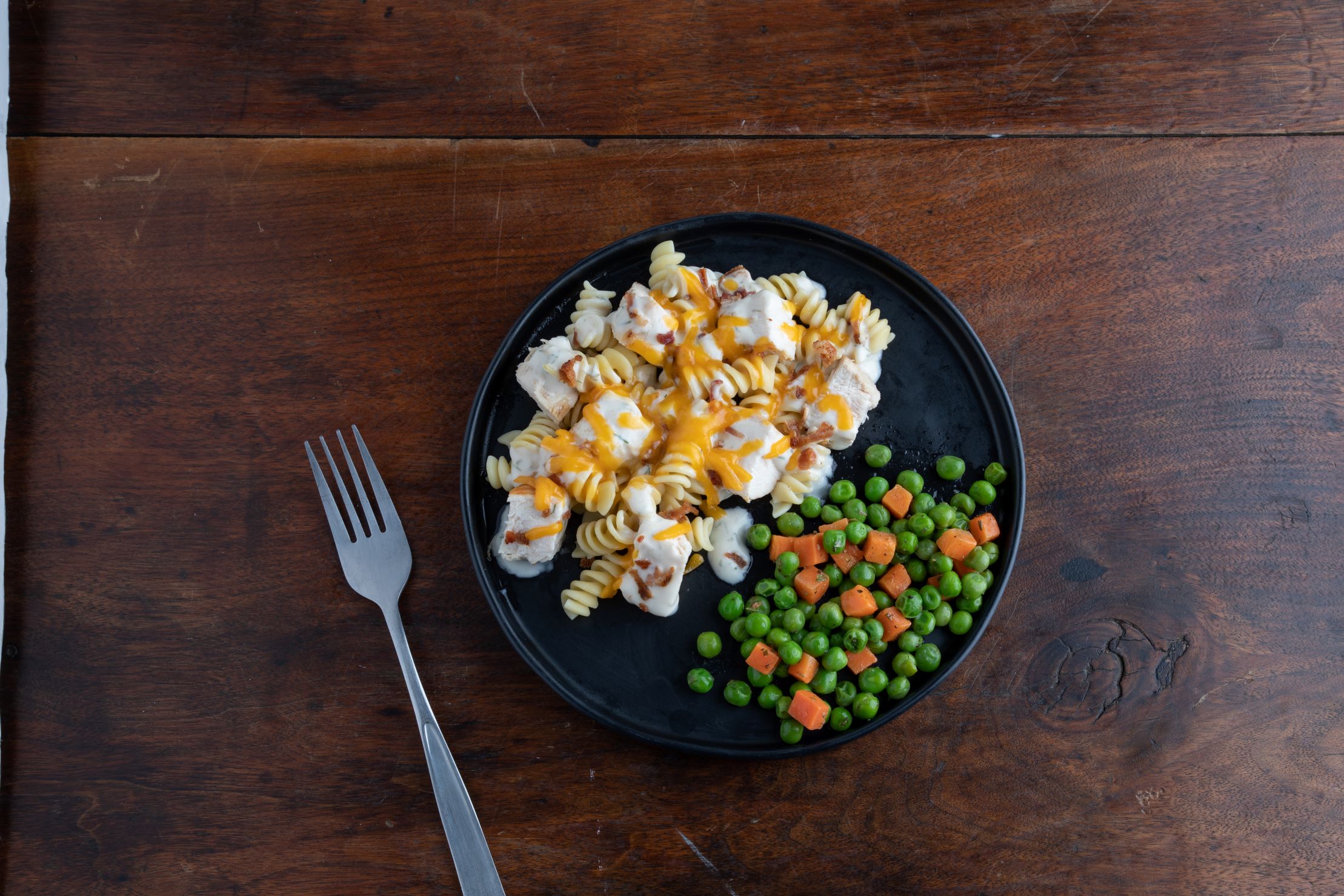 Chicken Bacon Ranch Pasta and Seasoned Vegetables